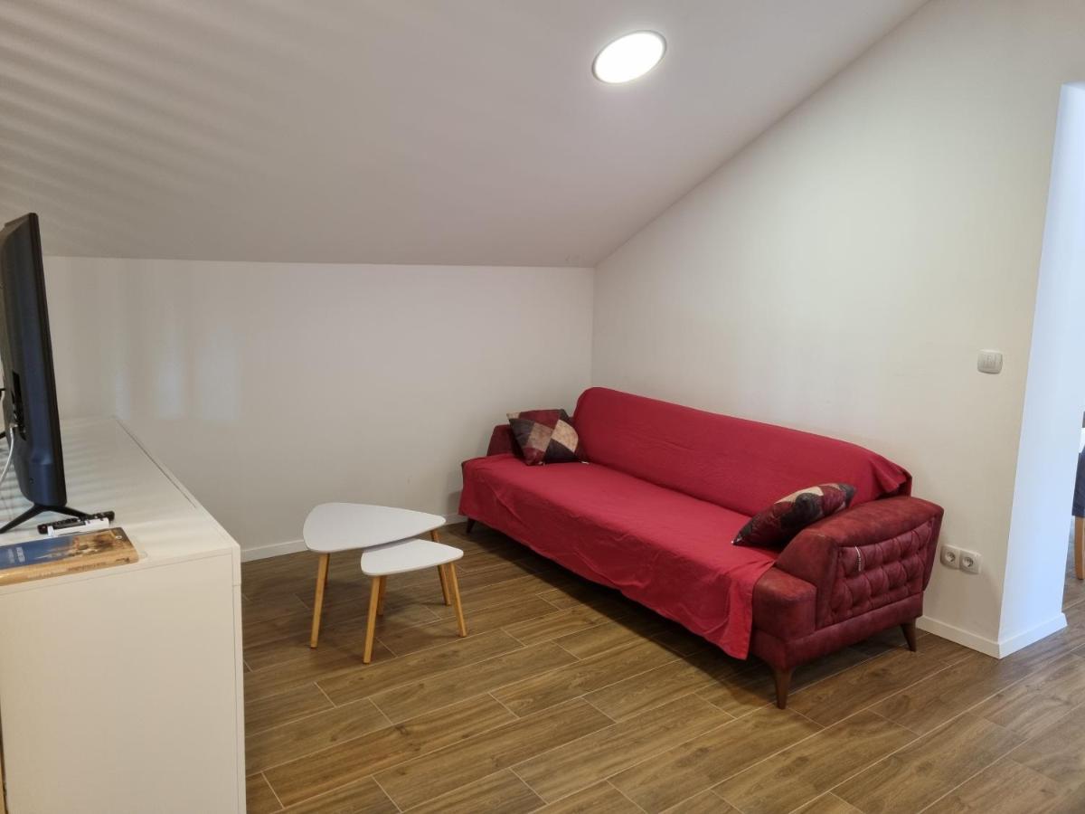 Apartments Jungic, Rab Banjol 外观 照片
