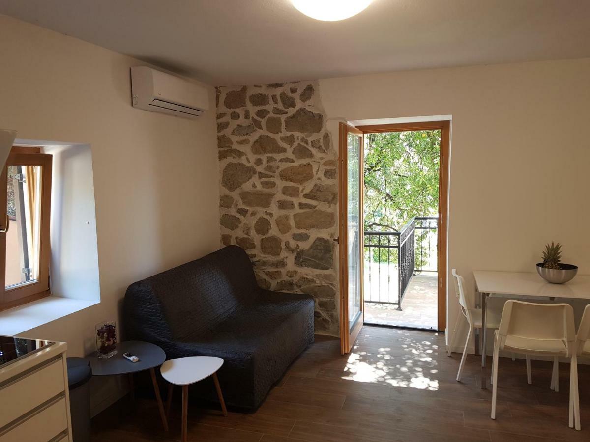 Apartments Jungic, Rab Banjol 外观 照片